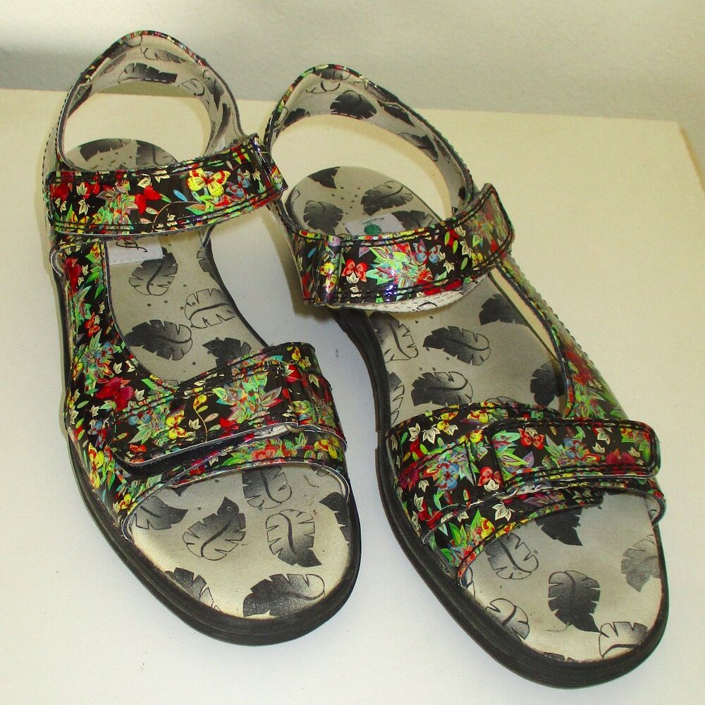 Greenleaf Womens Floral Leather Golf Sandal NWOB - Size 10M